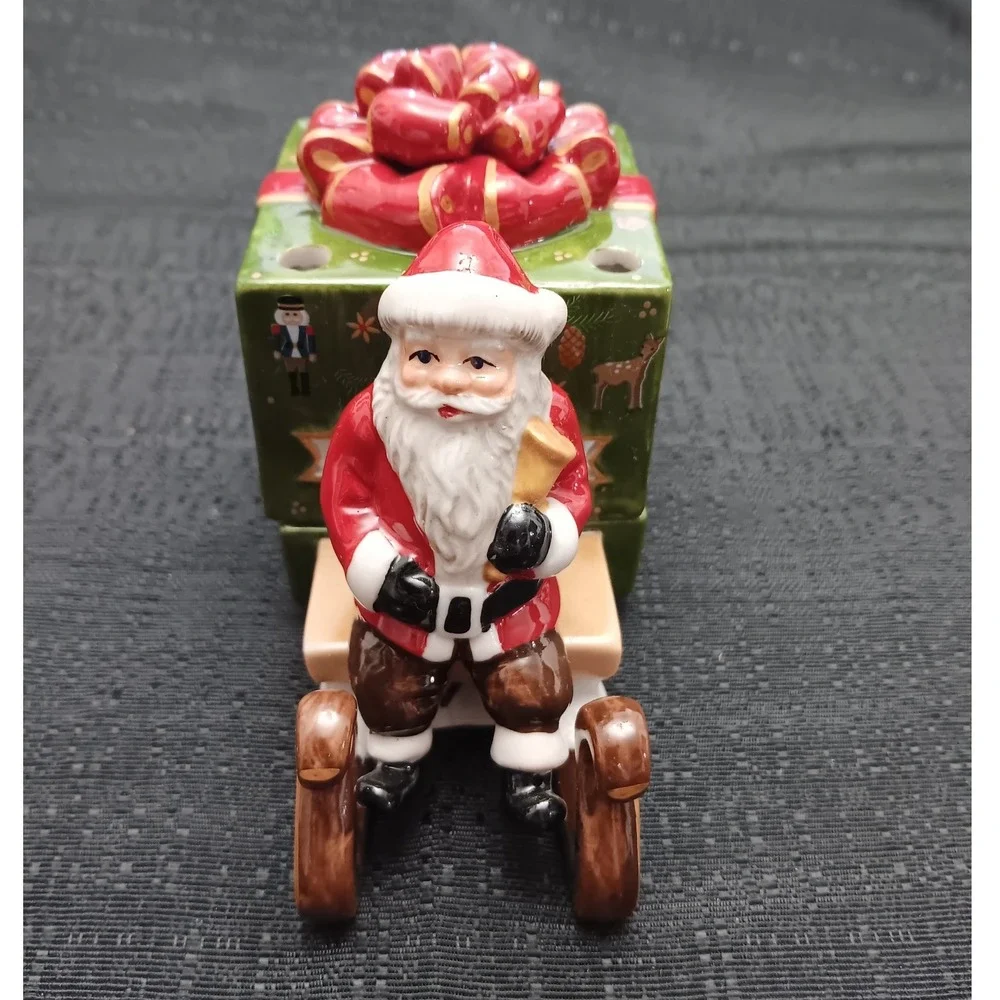Villeroy & Boch Christmas Light Santa on Sleigh Tea Light Holder 14-8372-3980
